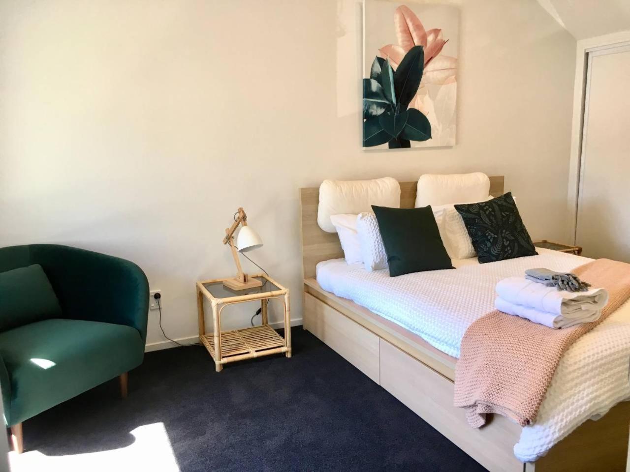 Number 1 - Chic Inner City Rooms Christchurch Exterior foto
